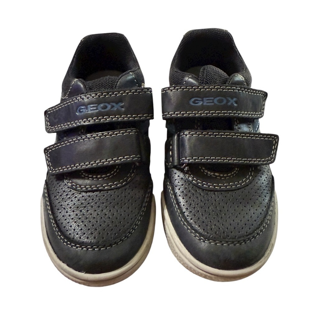 Geox Boys’ Black Leather Velcro Sneakers – Size 9